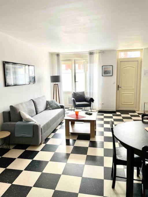 Au Parisien Ault Exterior foto