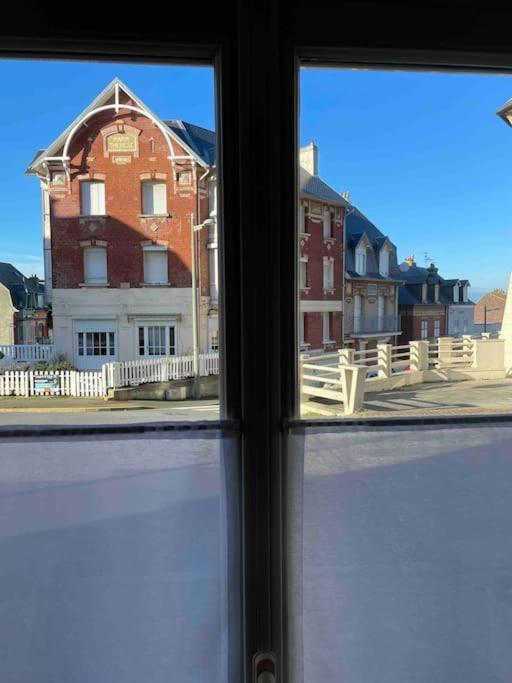 Au Parisien Ault Exterior foto